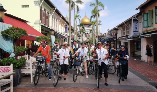 Bicycle Tour with theatrical storytelling elements in Singapore